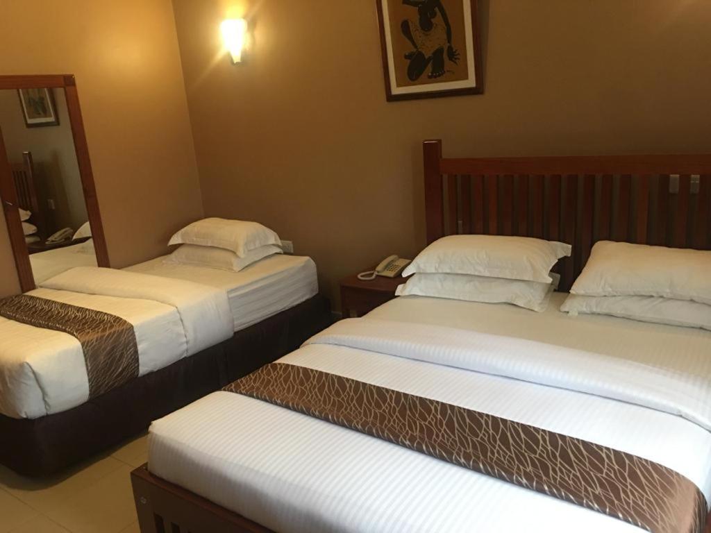 Summit Lodge Marombosa 외부 사진